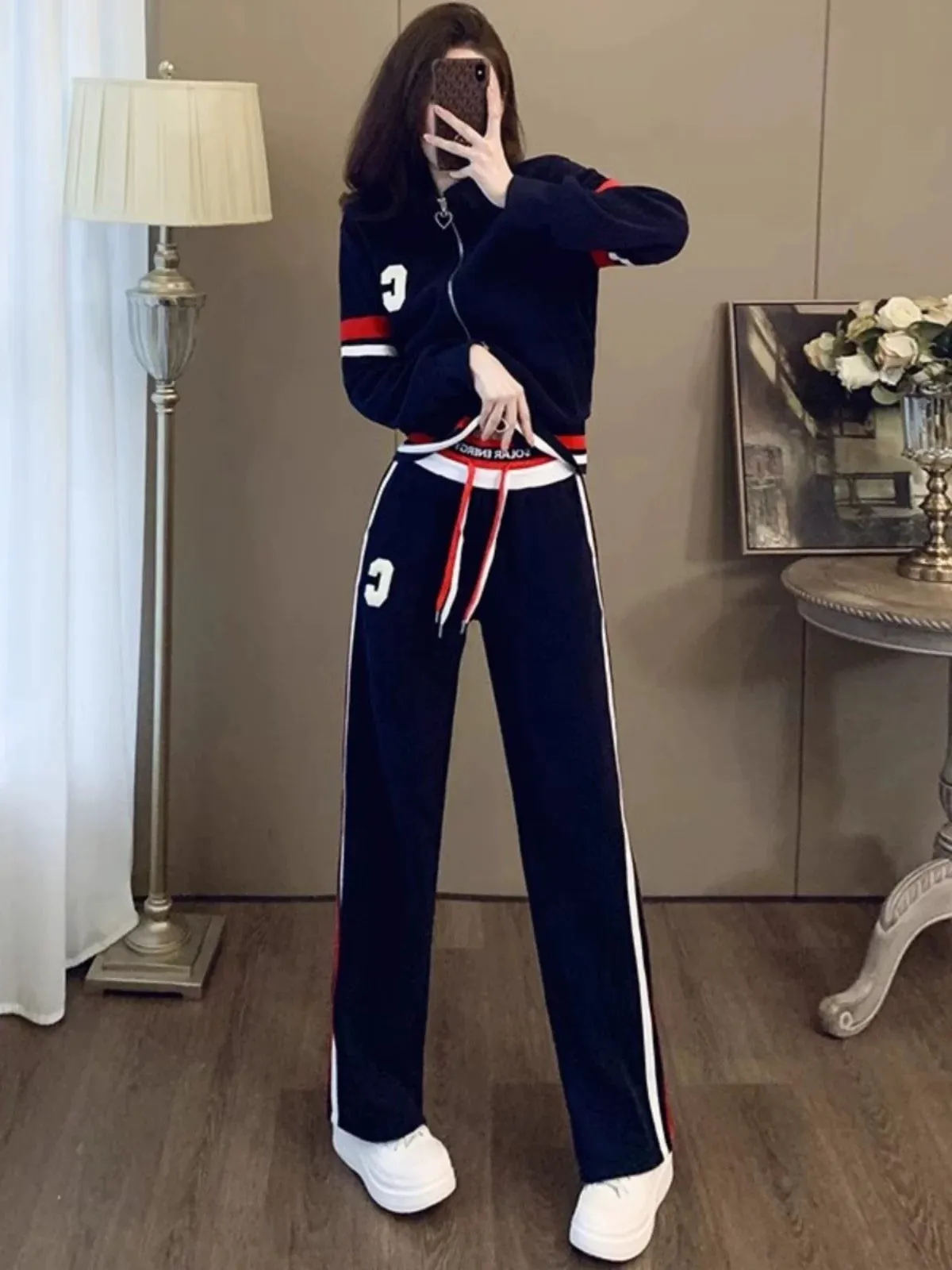 2024 Autumn New European Fashion Brand Suit Fashionable Age-Reducing Jacket Top Casual Sports Pants Two-piece Set Women's Clothi