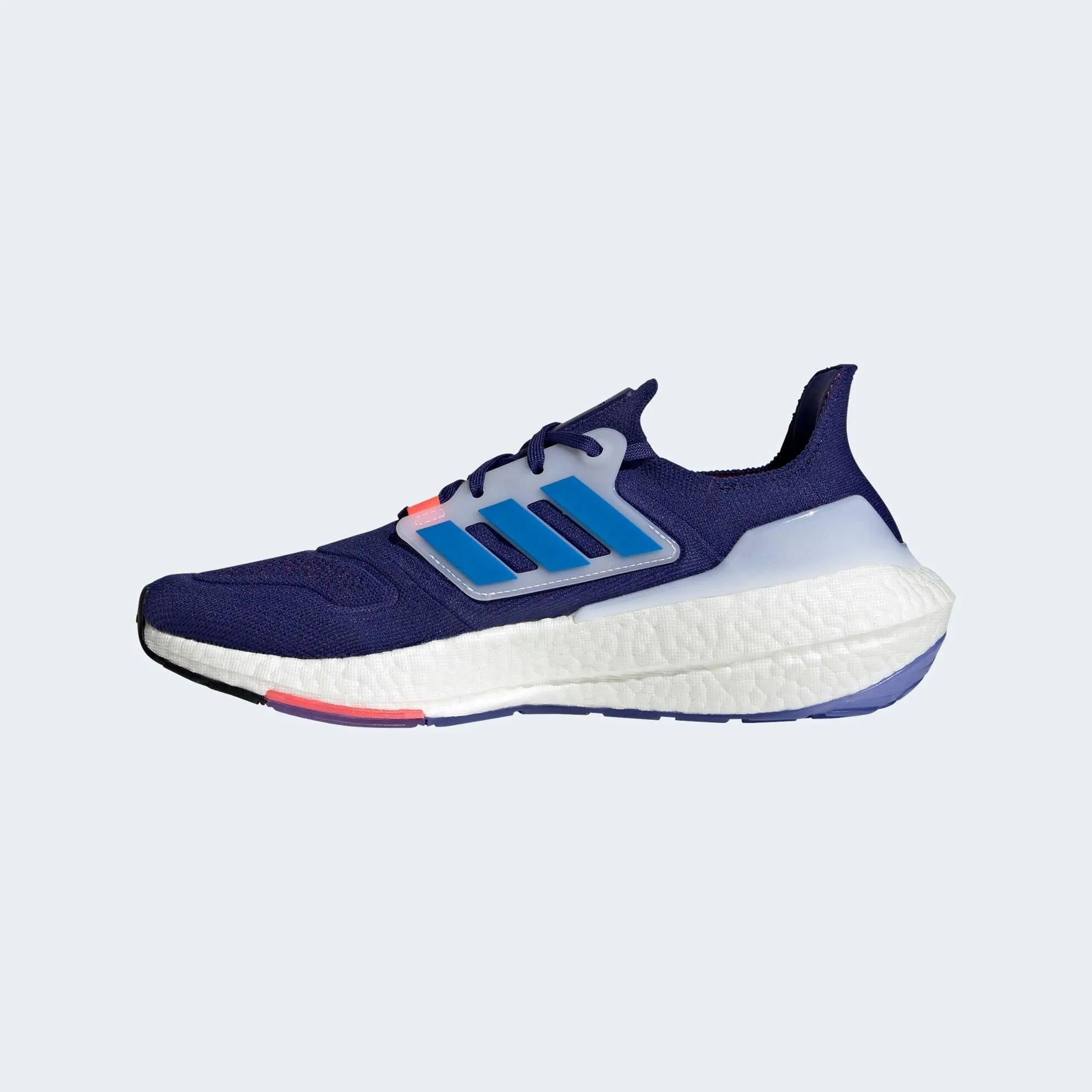     22  Adidas Ultraboost 22 GX3061