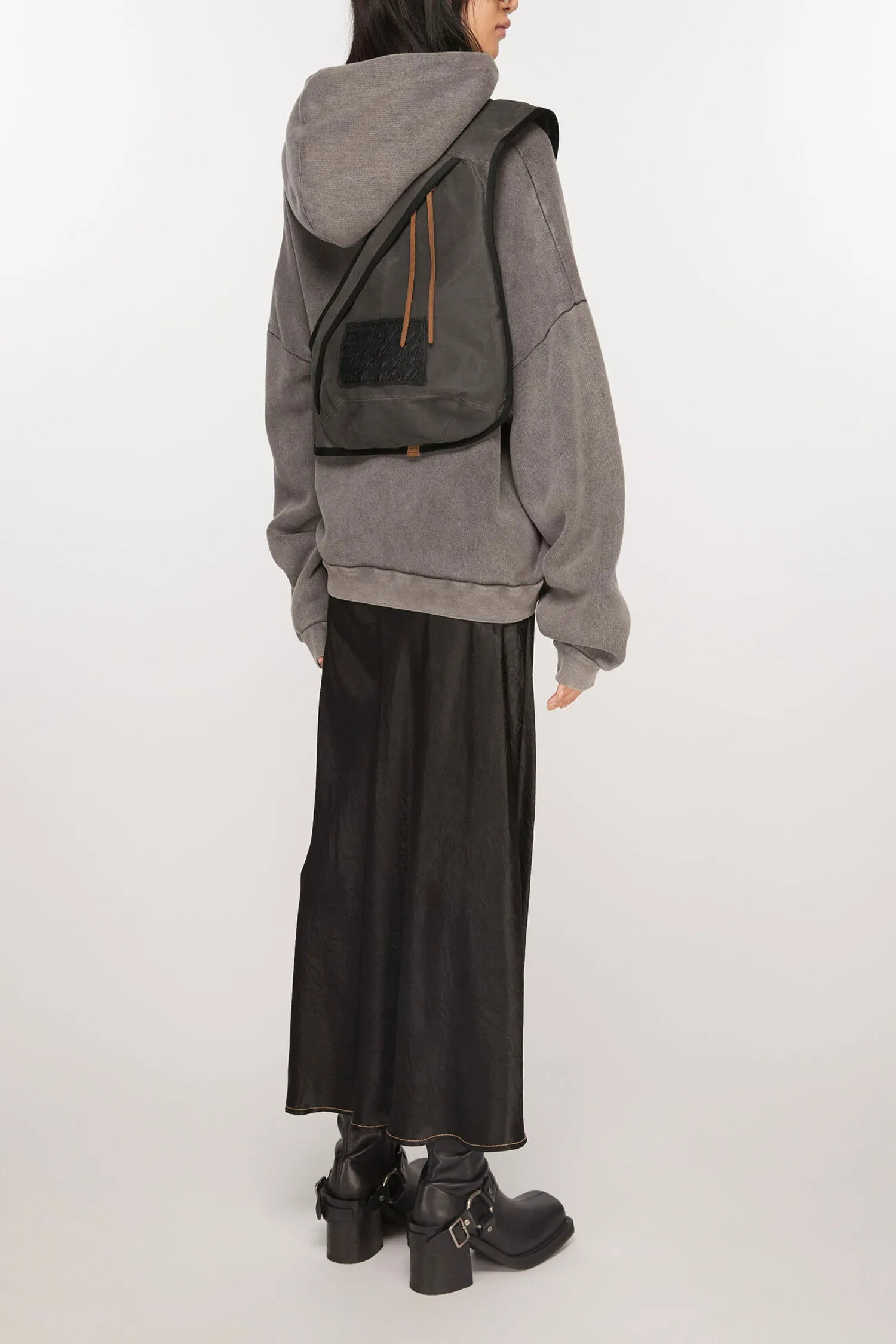 Acne Studios   SLING BACKPACK IN GREY/BLACK, SS24