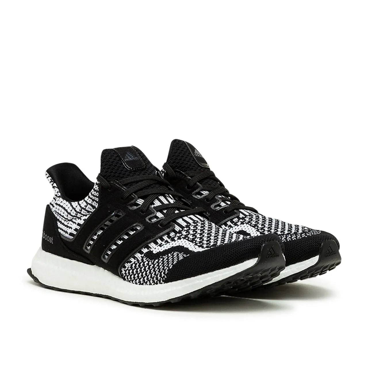 adidas Ultraboost DNA 5.0 (Black / White)