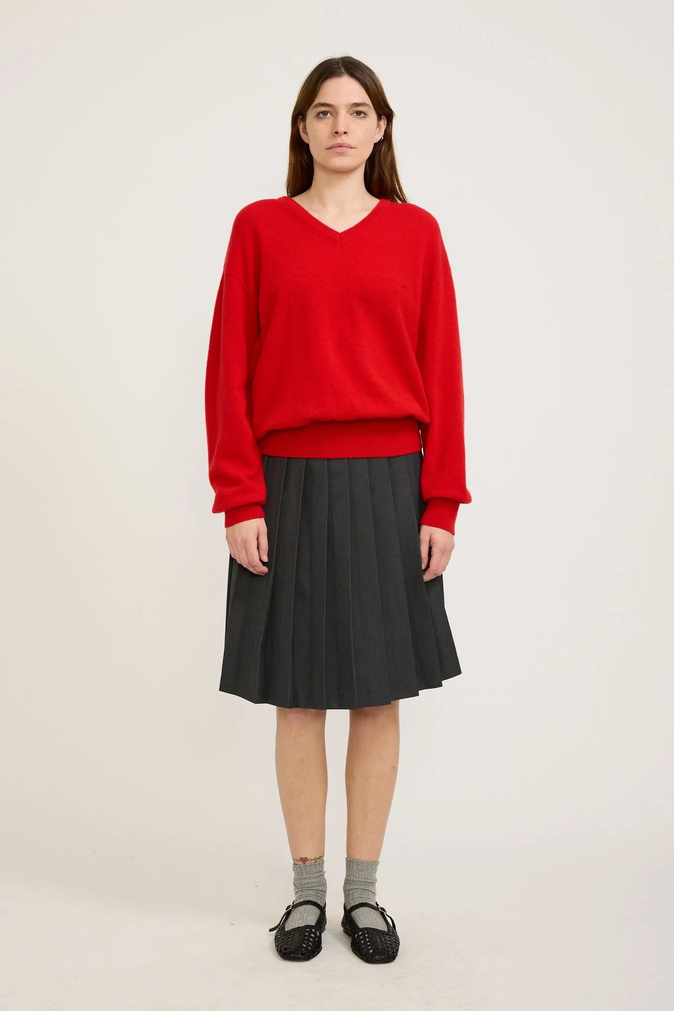 Haig V-Neck Pullover Red