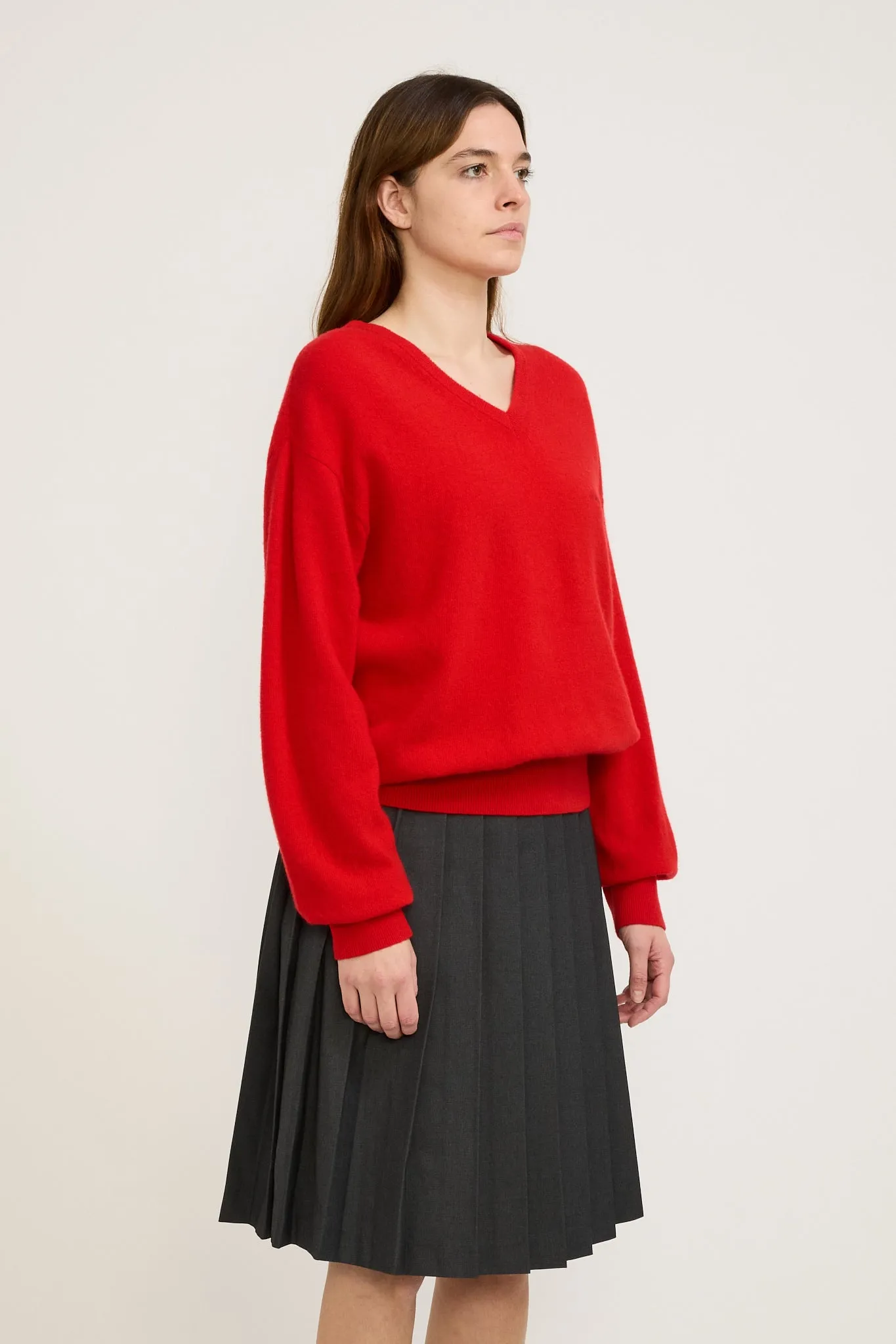 Haig V-Neck Pullover Red