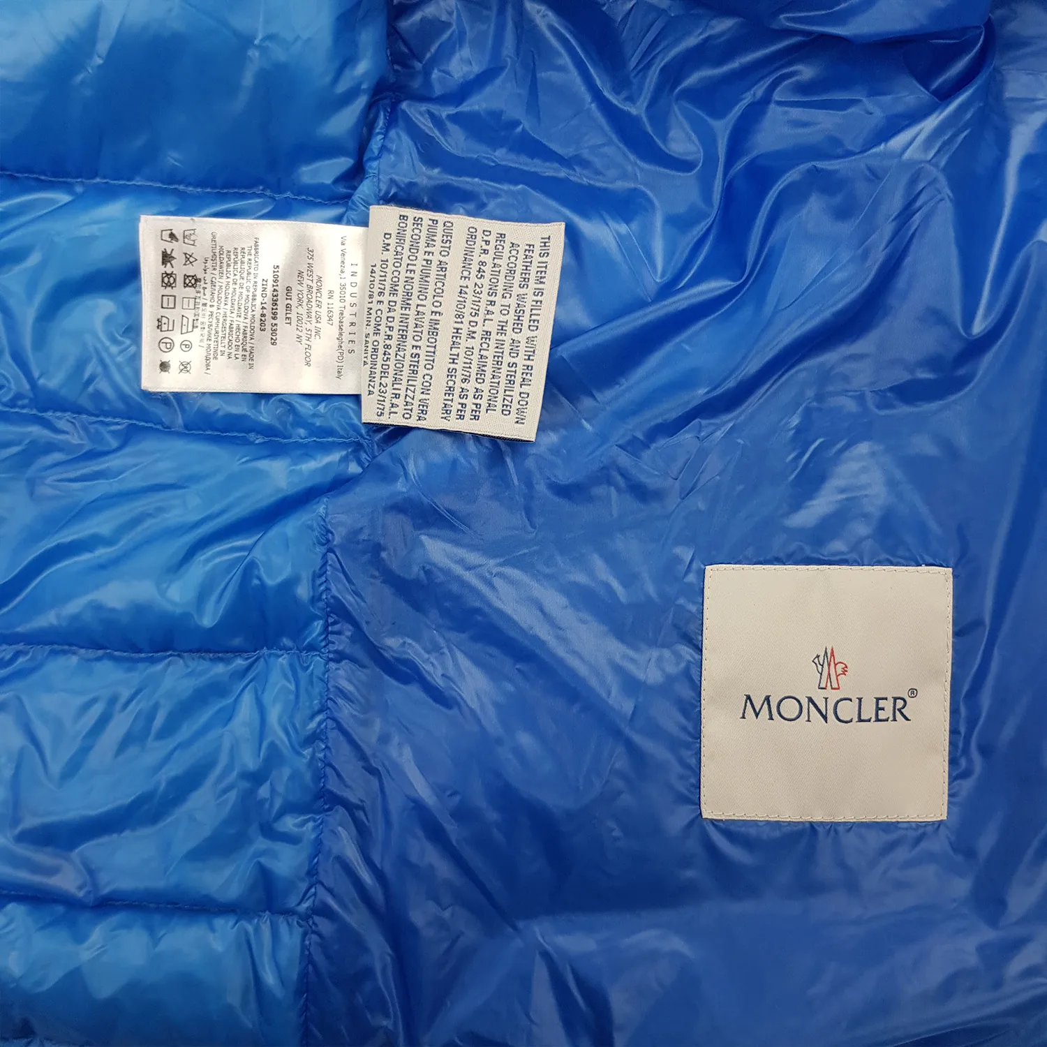 Moncler GUI Gilet - Authenticated Luxury Designer