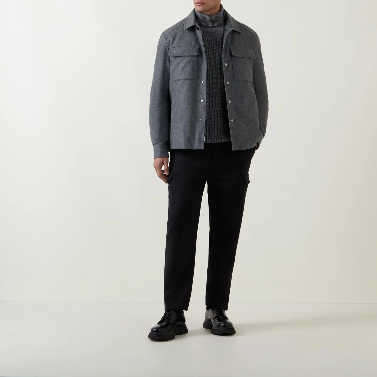 MONCLER Larribet Logo Badge Overshirt - Grey