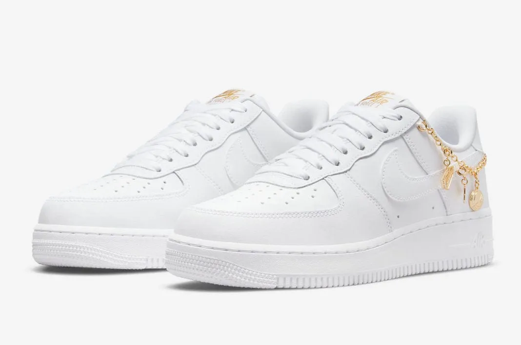 Nike Air Force 1 Low LX White Pendant (W)