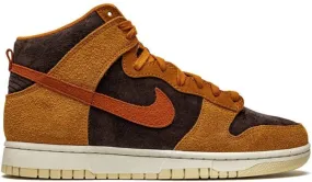 Nike Dunk High PRM Dark Curry sneakers Brown