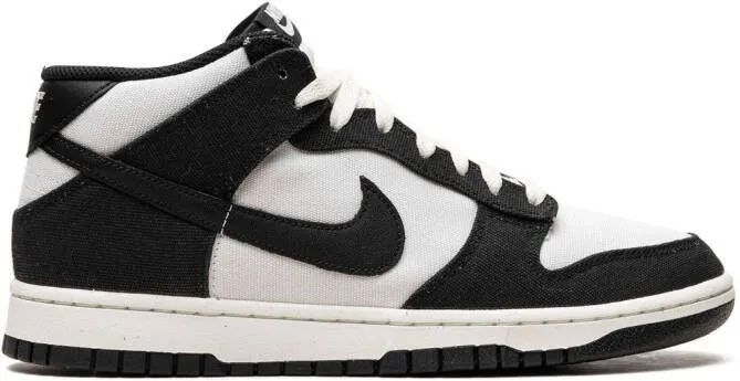 Nike Dunk Mid 