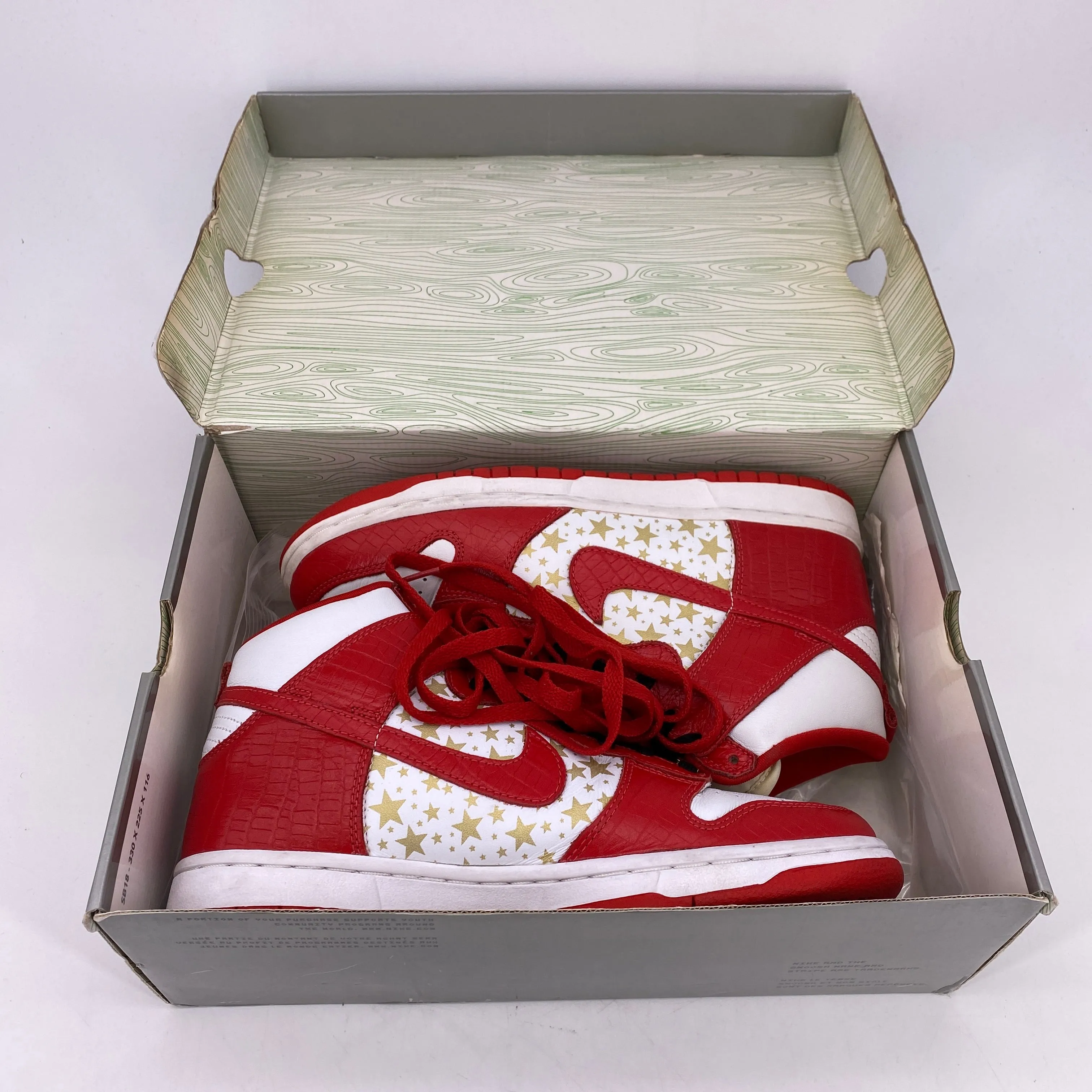 Nike SB Dunk High Supreme Red 2003 Used Size 9