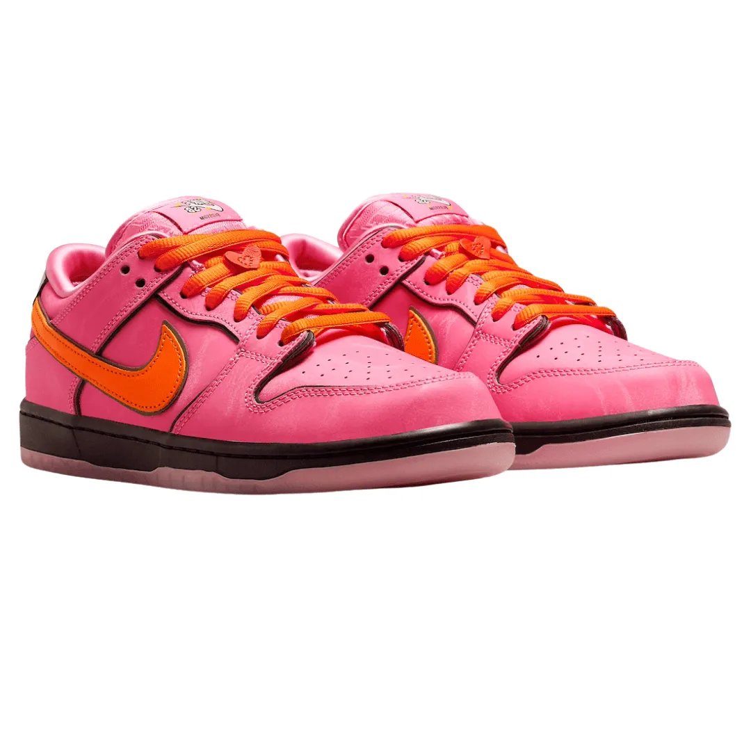 Nike SB Dunk Low x The Powerpuff Girls “Blossom”