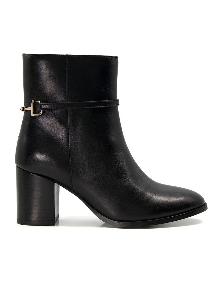 Patos Ankle Boot in Black