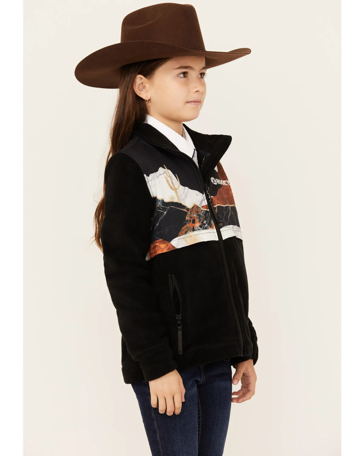 Product Name:  Hooey Girls' Scenic Print Softshell Jacket