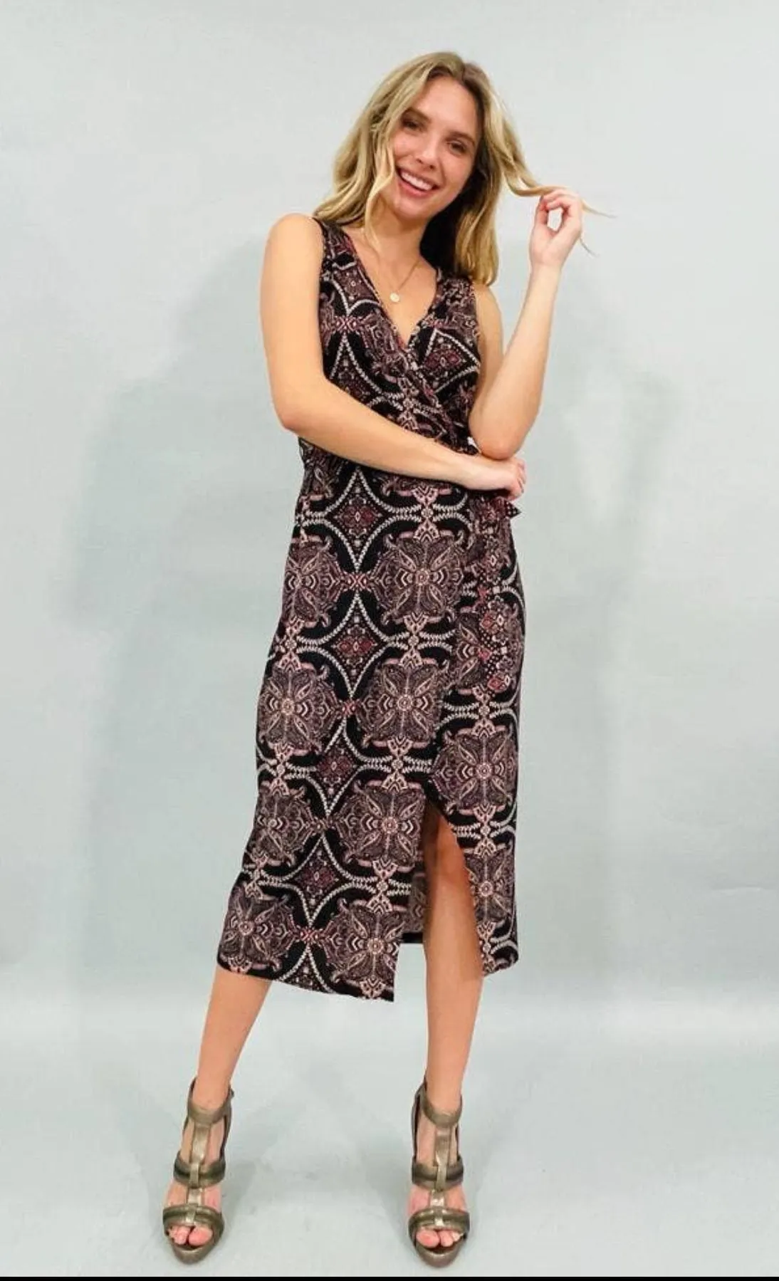 Renee C Sleeveless Paisley V-neck Wrap Dress