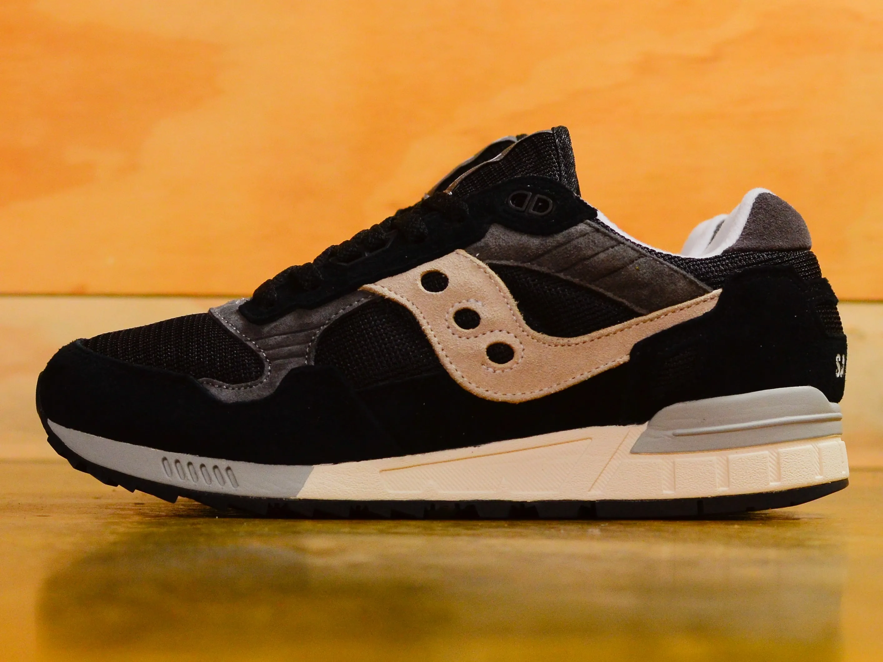 Saucony Shadow 5000 - Black