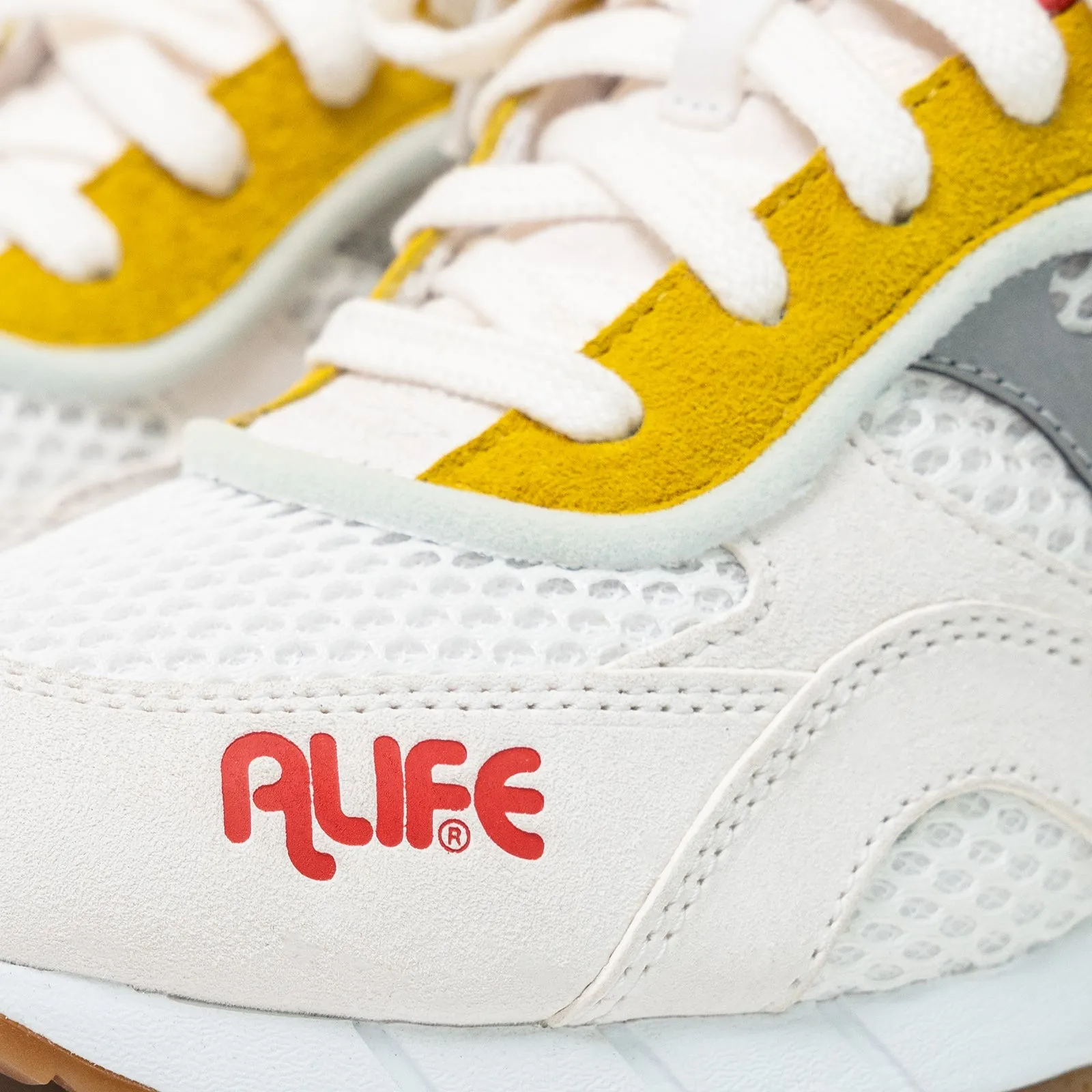 Saucony x Alife Shadow 6000