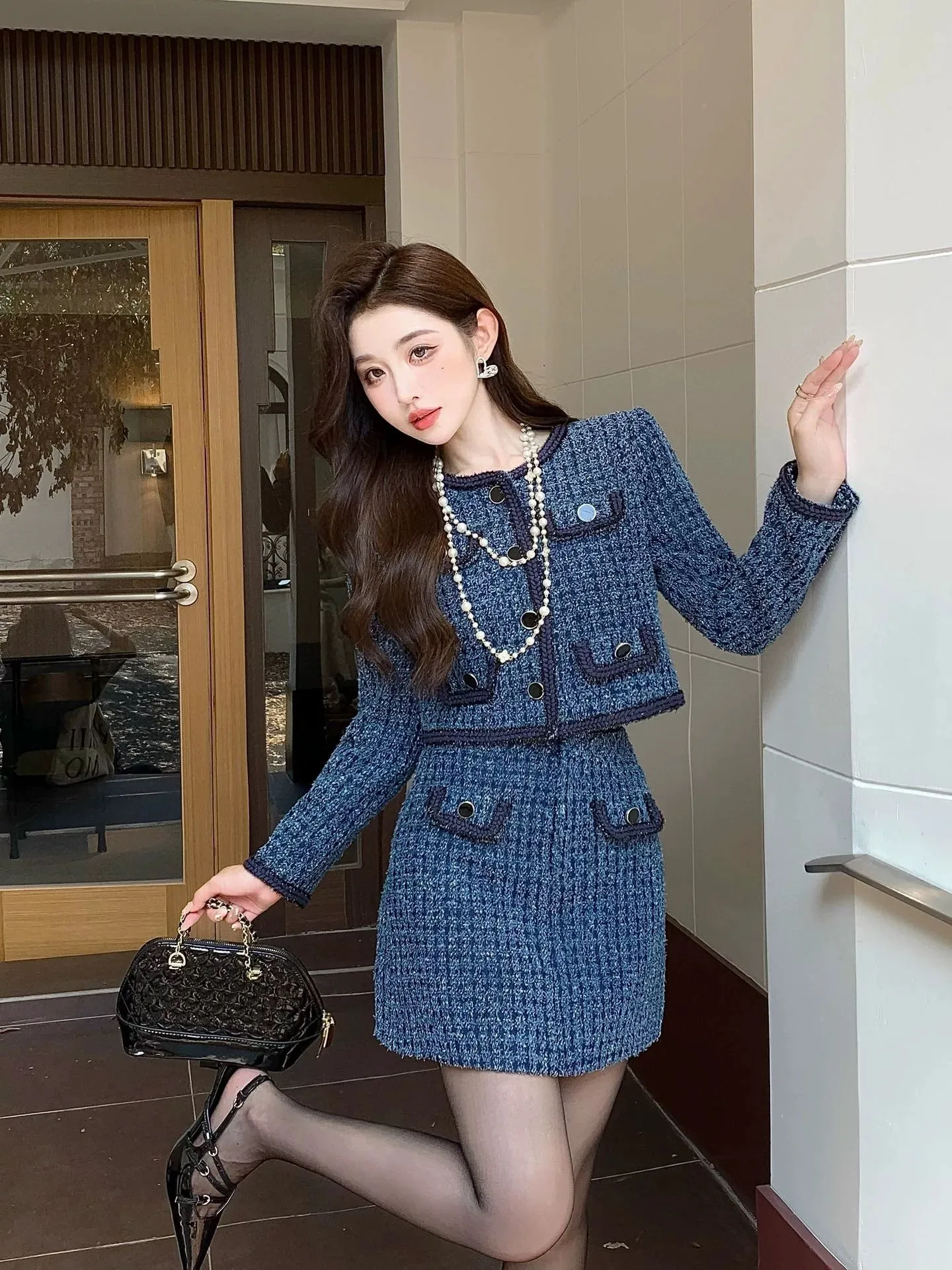 Small two-piece set 2024 autumn new temperament socialite small fragrant style jacket high-waisted A-line skirt suit for women